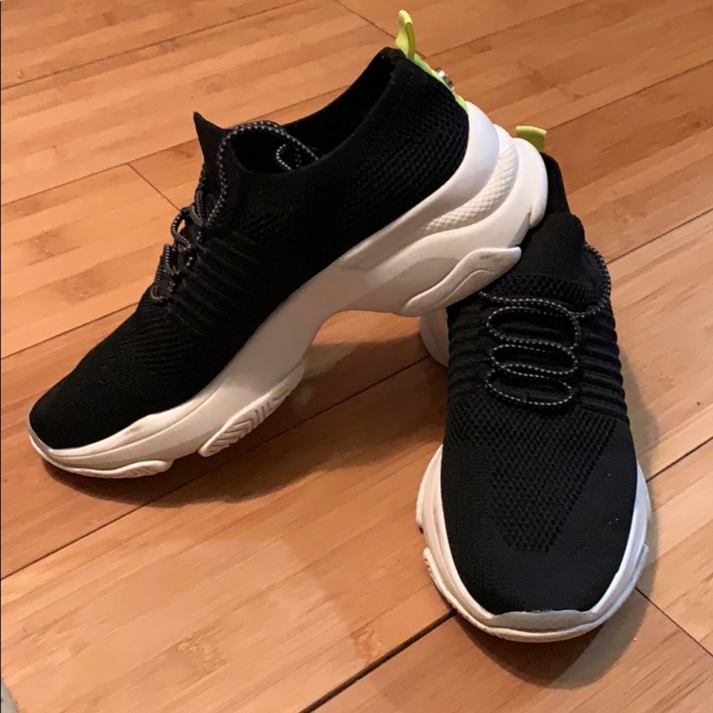 Black Steve Madden Sneakers